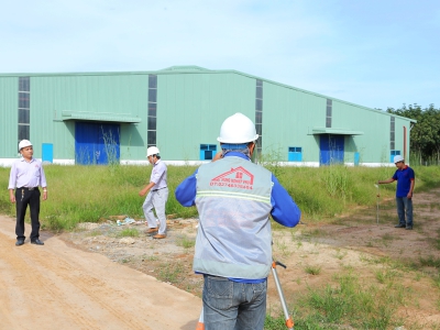 SHALLOW FOUNDATION SOLUTIONS FOR FACTORIES ON WEAK SOIL